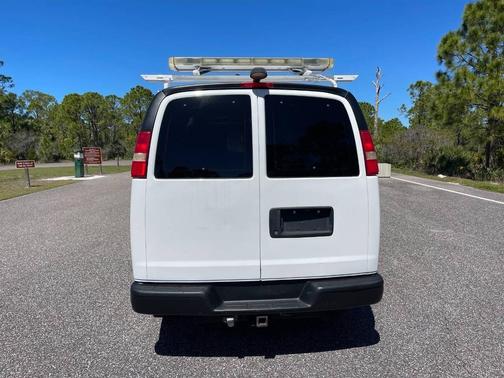 2011 Chevrolet Express 3500 Work Van