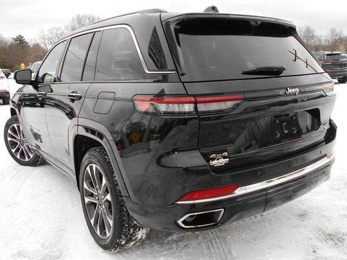 2023 Jeep Grand Cherokee Overland 4x4