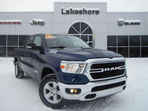 2022 RAM 1500 Big Horn Crew Cab 4x4 57' Box