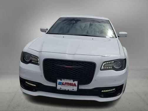 Bright White Clearcoat 2022 Chrysler 300 S