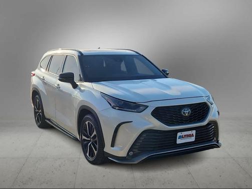 2021 Toyota Highlander XSE