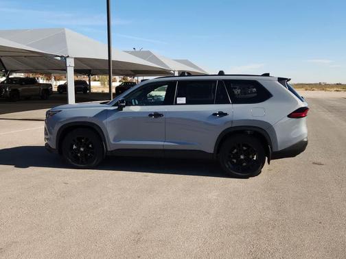 2026 Toyota Grand Highlander Hybrid Nightshade Edition