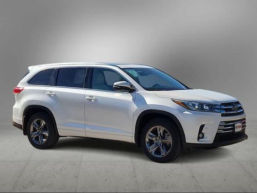 2018 Toyota Highlander Limited Platinum