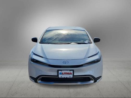 2026 Toyota Prius Plug-In Hybrid SE