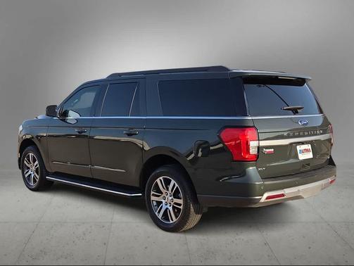 FORGED GREEN METALLIC 2022 Ford Expedition Max XLT