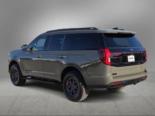 WILD GREEN 2025 Ford Expedition Tremor