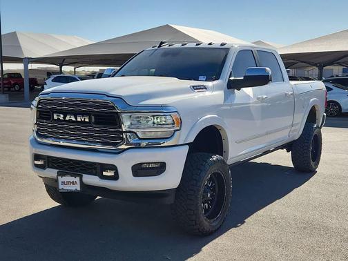 2019 RAM 2500 Limited Crew Cab 4x4 6'4' Box