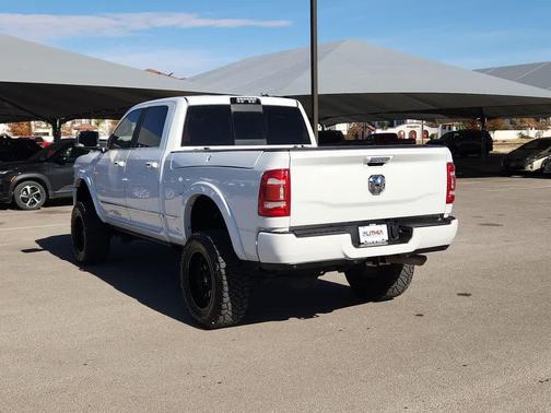 2019 RAM 2500 Limited Crew Cab 4x4 6'4' Box