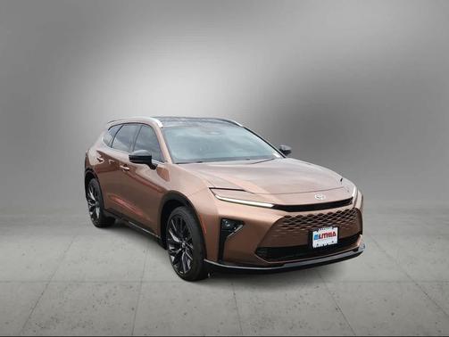 2025 Toyota Crown Signia Limited