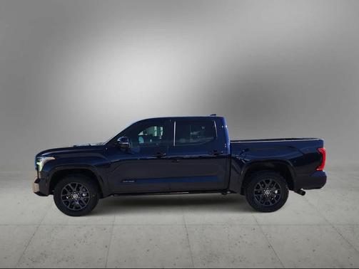 2023 Toyota Tundra Hybrid Platinum