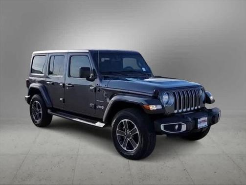 2023 Jeep Wrangler 4-Door Sahara 4x4