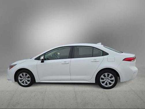White 2022 Toyota Corolla LE