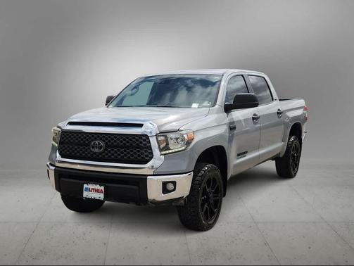 2020 Toyota Tundra SR5