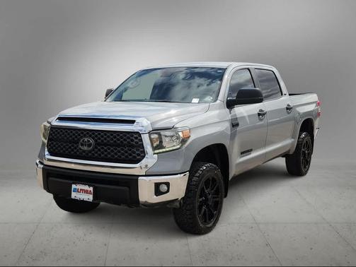 2020 Toyota Tundra SR5