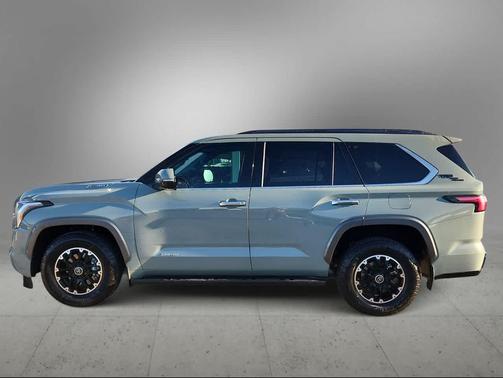 2023 Toyota Sequoia Limited