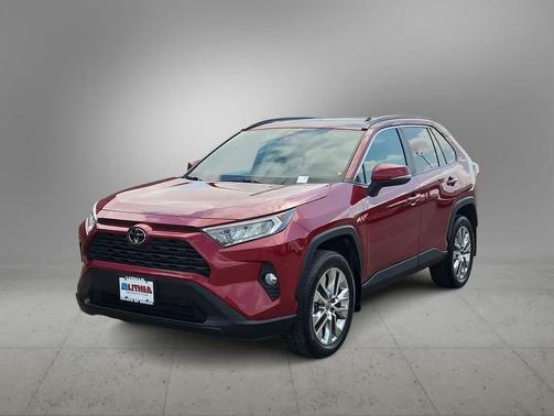 2021 Toyota RAV4 XLE Premium