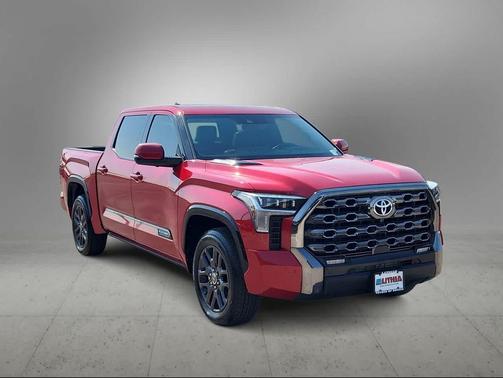 2022 Toyota Tundra Hybrid Platinum