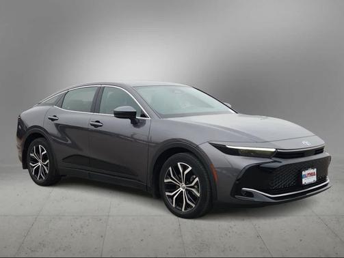 2024 Toyota Crown XLE