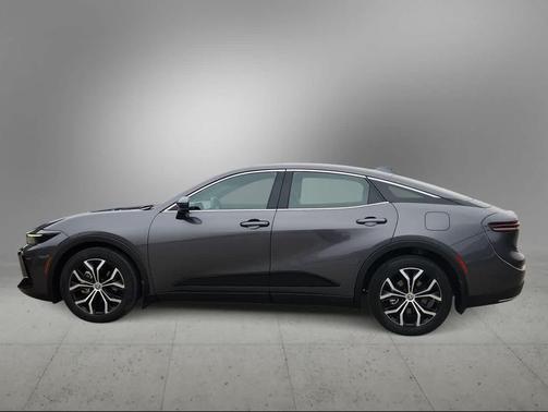 2024 Toyota Crown XLE