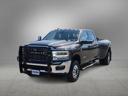 2024 RAM 3500 Laramie Crew Cab 4x4 8' Box