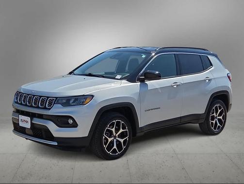 Silver Zynith Metallic Clearcoat 2025 Jeep Compass Limited