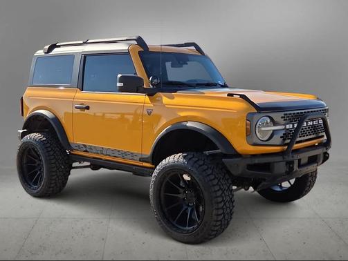CYBER ORANGE MET TRI-COAT 2021 Ford Bronco Badlands