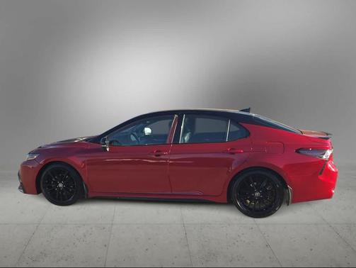 Supersonic Red/Midnight Black Metallic 2022 Toyota Camry XSE
