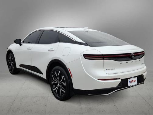 2024 Toyota Crown Limited