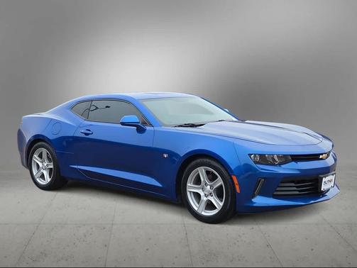 Hyper Blue Metallic 2018 Chevrolet Camaro 1LS