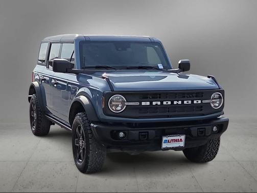 AZURE GRAY MET TRI-COAT 2024 Ford Bronco Black Diamond