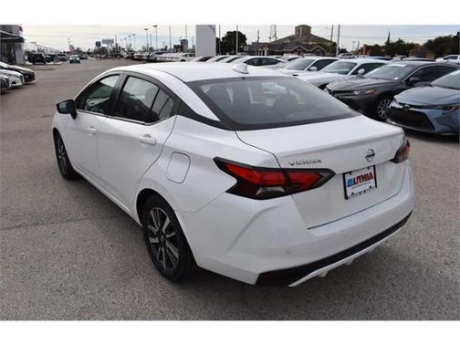 2021 Nissan Versa 1.6 SV