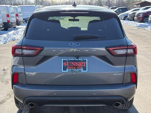 2023 Ford Escape ST-Line