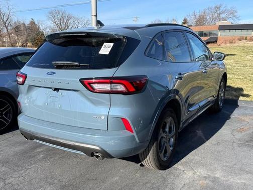 2023 Ford Escape ST-Line