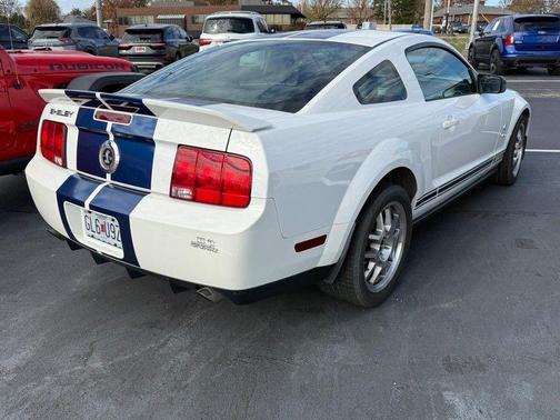 2007 Ford Shelby GT500 Base