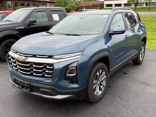 Lakeshore Blue Metallic 2025 Chevrolet Equinox 1LT