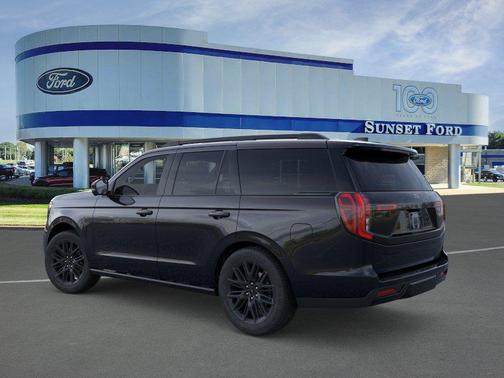 Agate Black Metallic 2026 Ford Expedition Platinum