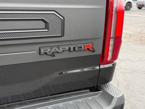 Agate Black Metallic 2024 Ford F-150 Raptor