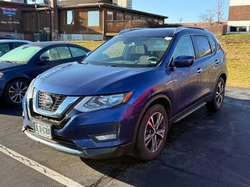 2020 Nissan Rogue SV