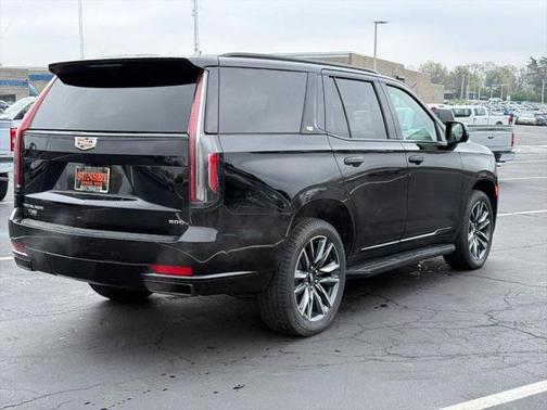 2023 Cadillac Escalade Sport