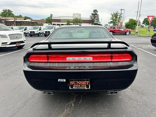 Black Clearcoat 2014 Dodge Challenger R/T