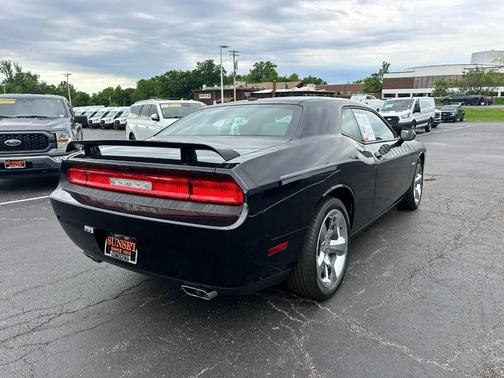 Black Clearcoat 2014 Dodge Challenger R/T