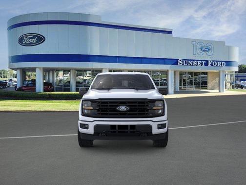 Oxford White 2026 Ford F-150 XLT