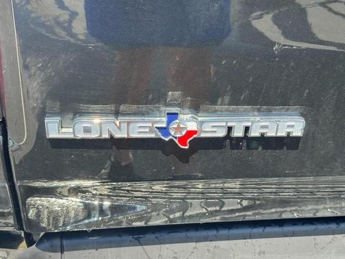 Diamond Black Crystal Pearlcoat 2022 RAM 1500 Big Horn/Lone Star