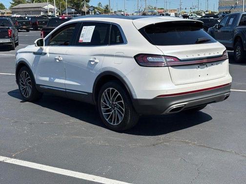 2019 Lincoln Nautilus Reserve