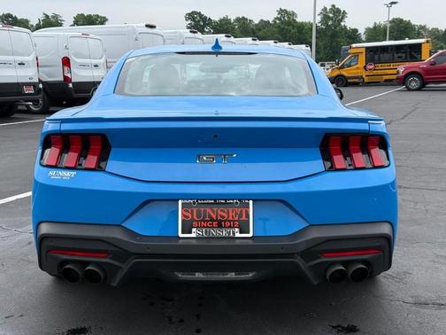 Grabber Blue Metallic 2024 Ford Mustang GT Premium