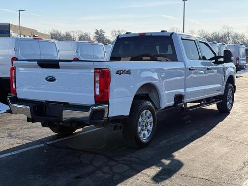 2024 Ford F-250 XLT