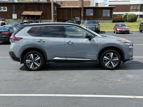 2021 Nissan Rogue Platinum