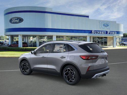 2026 Ford Escape Platinum