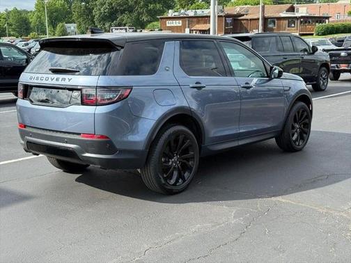 2022 Land Rover Discovery Sport SE