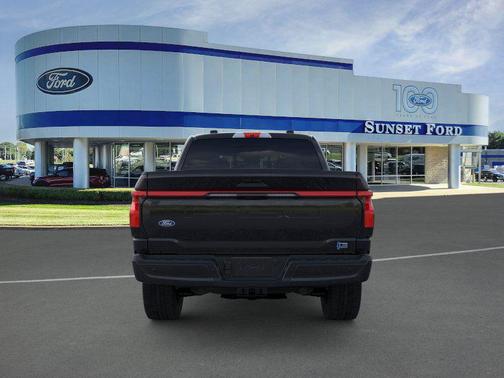 2025 Ford F-150 Lightning LARIAT